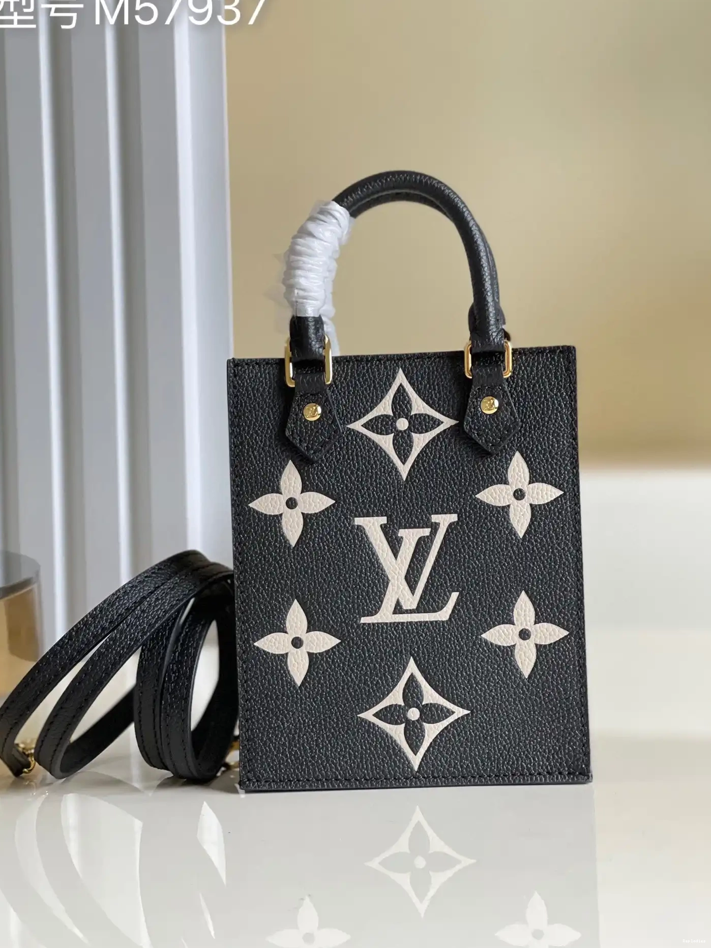 Cheap PETIT SAC LOUIS VUITTON PLAT 0620